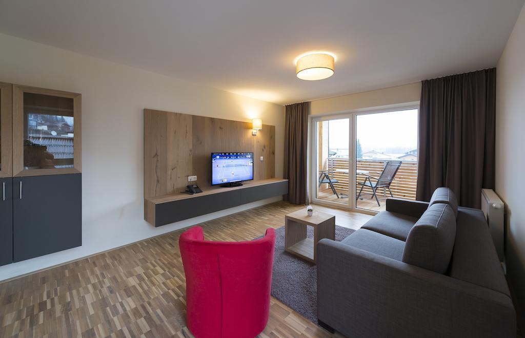 Appartementhotel Sonnenhof Kossen Ruang foto