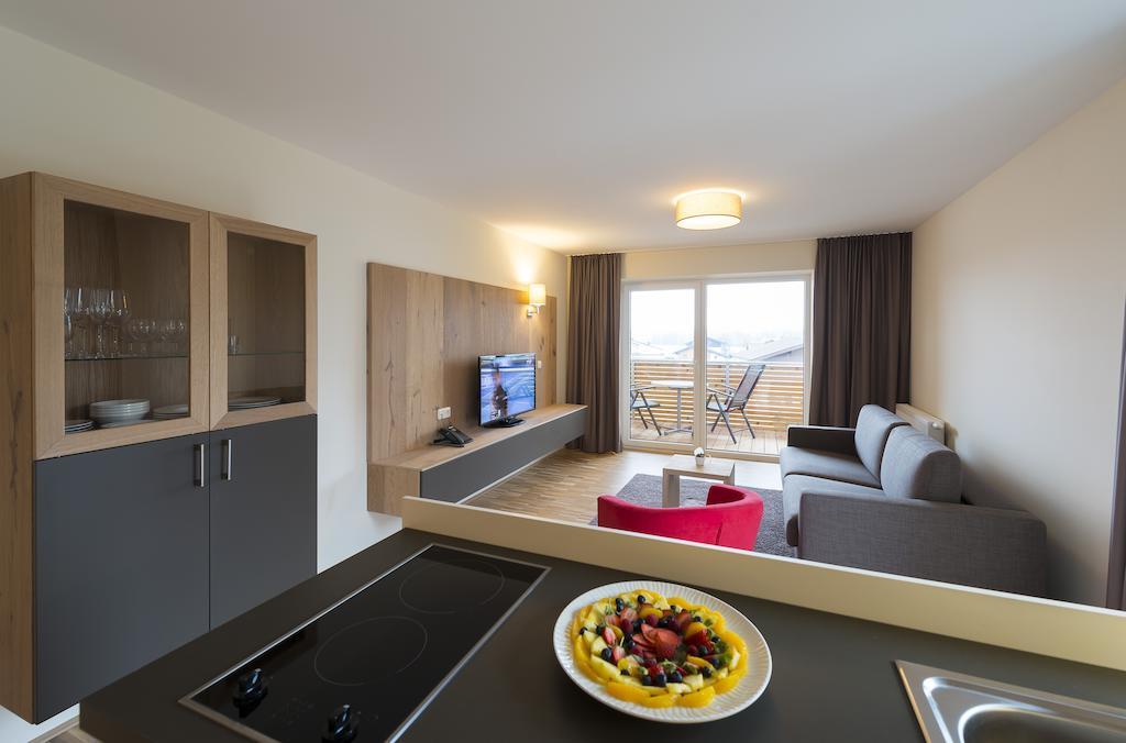 Appartementhotel Sonnenhof Kossen Ruang foto