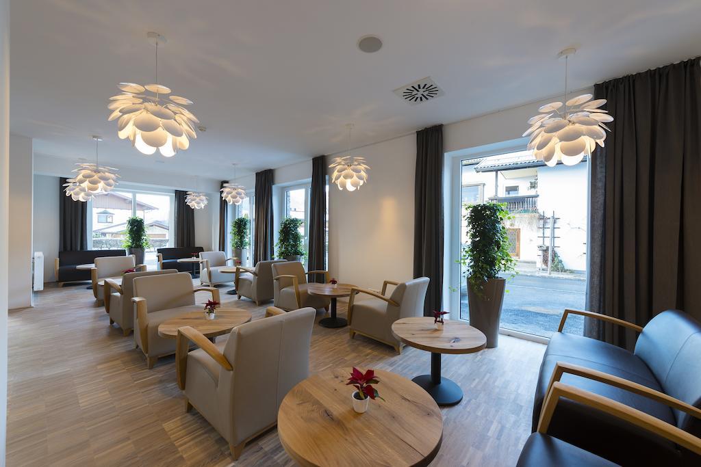 Appartementhotel Sonnenhof Kossen Bagian luar foto