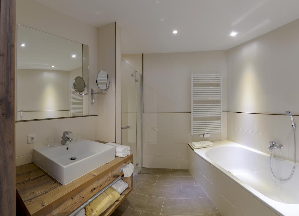 Appartementhotel Sonnenhof Kossen Ruang foto